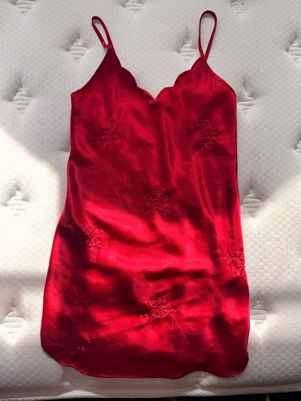 128. Vintage Val mode Red Embroidered Satin Slip Dress - Women Intimates